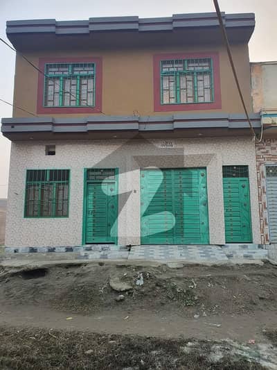 چارخانہ روڈ پشاور میں 4 کمروں کا 5 مرلہ مکان 70 لاکھ میں برائے فروخت۔