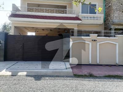 10 Marla House For Sale In The Best Location Of Regi Model Town Phase 4