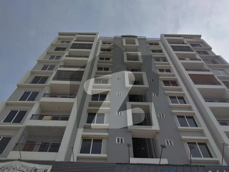 Premium 1800 Square Feet Flat Is Available For rent In Karachi