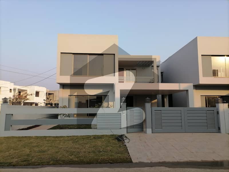 12 Marla House available for sale in DHA Villas if you hurry