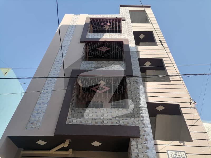 اللہ والا ٹاؤن - سیکٹر 31-جی اللہ والا ٹاؤن,کورنگی,کراچی میں 3 کمروں کا 3 مرلہ فلیٹ 44.0 لاکھ میں برائے فروخت۔