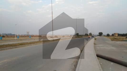 Prime Location In Sui Gas Society Phase 2 - Block A Residential Plot Sized 12 Marla For sale