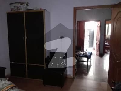 شجاع روڈ لاہور میں 4 کمروں کا 3 مرلہ مکان 70 لاکھ میں برائے فروخت۔