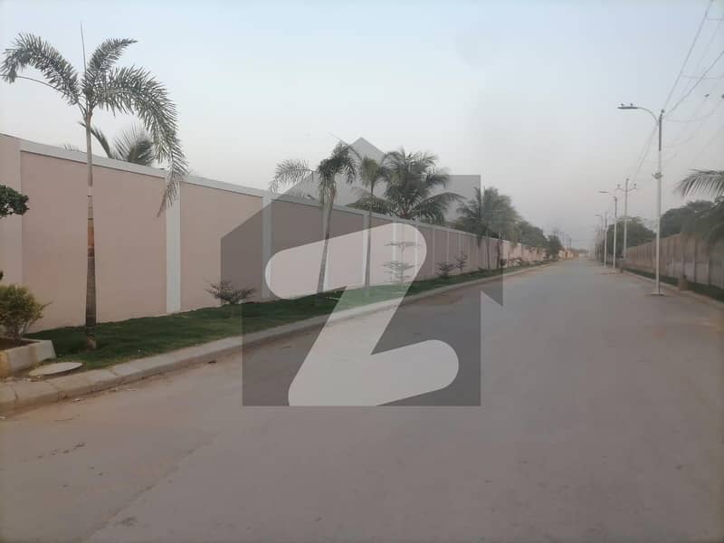 500 Square Yards Commercial Plot In Al-Jadeed Tower For sale