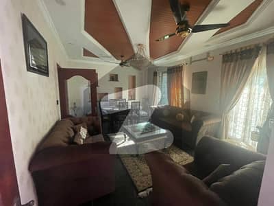 ڈاکٹرز ہاؤسنگ سوسائٹی لاہور میں 5 کمروں کا 10 مرلہ مکان 2.6 کروڑ میں برائے فروخت۔