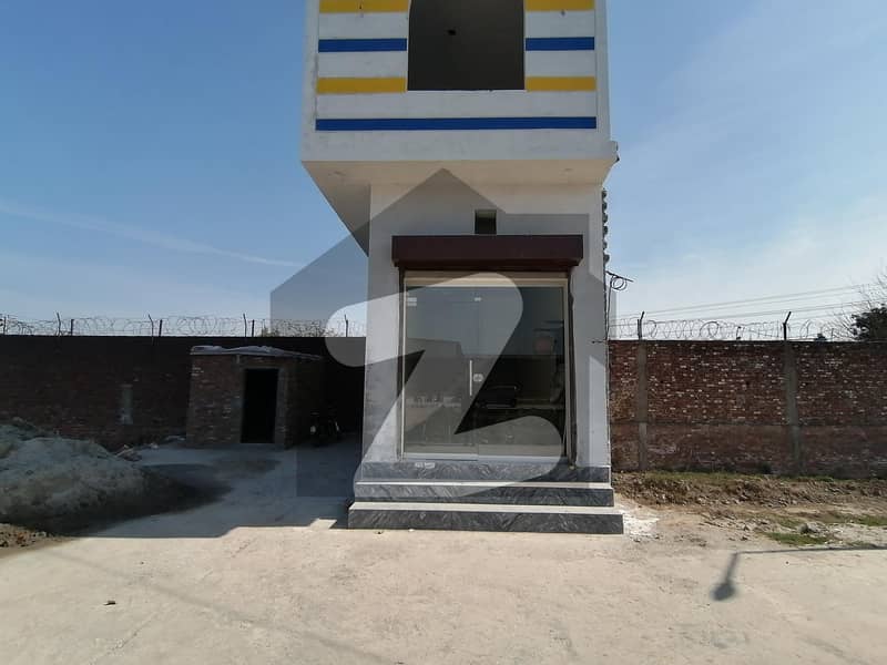 320 Square Feet Shop Ideally Situated In Gujranwala Bypass