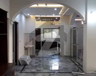 A 1 Kanal House In Lahore Is On The Market For rent