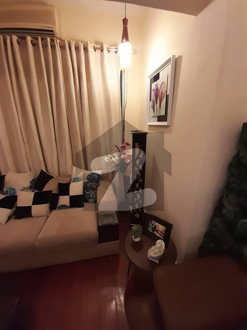 Want To Buy A Flat In Karachi? Clifton Block 3, Clifton, Karachi