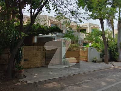 A House Of 8 Marla In Rs. 27,500,000
