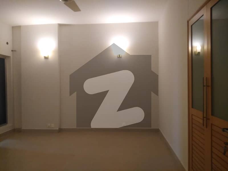 1250-square-feet-flat-for-sale-is-available-in-f-11-f-11-islamabad