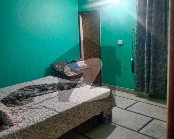 اتحاد کالونی ملتان روڈ لاہور میں 3 کمروں کا 5 مرلہ مکان 1.95 کروڑ میں برائے فروخت۔