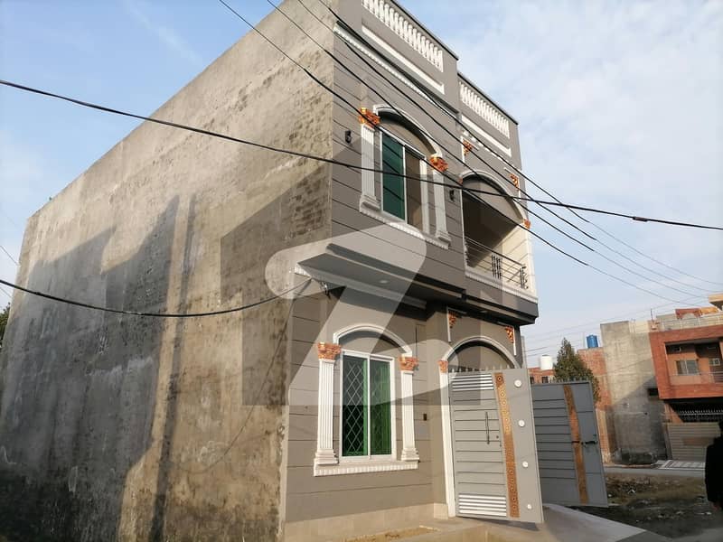 House Available For sale In Sajid Garden