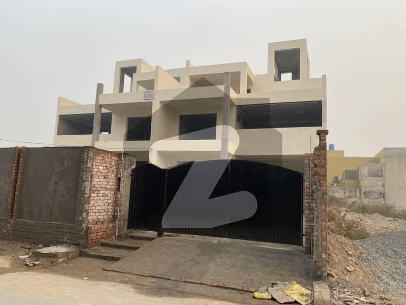 2 Kanal House Superhot Location For Rent In Johar Town Phase 1