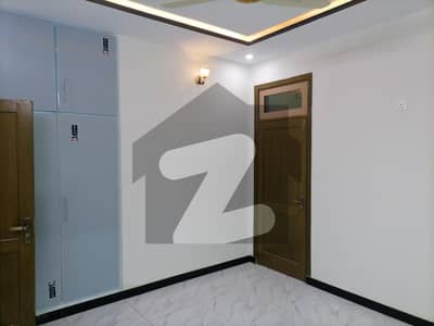 4 Marla Lower Portion In Satellite Town - Block E For rent