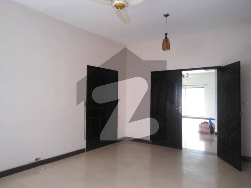 10 Marla House For sale In Askari 11 - Sector A