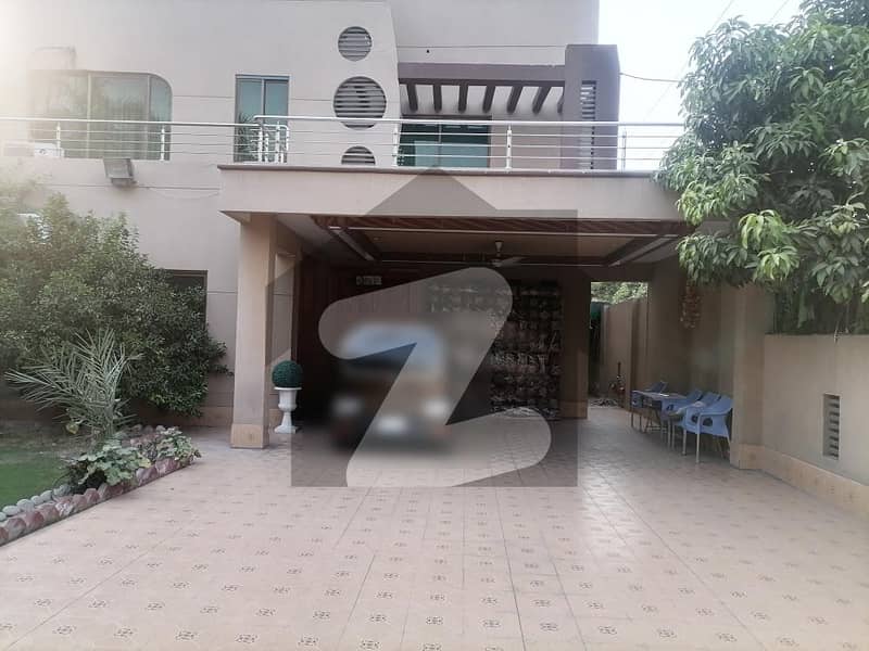 Johar Town Phase 1 - Block E 24 Marla House Up For sale
