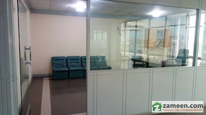 Minhas Plaza Available For Rent