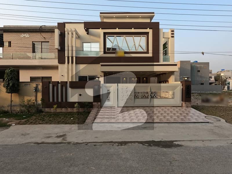 10.61 Marla House For Sale In OPF Society
