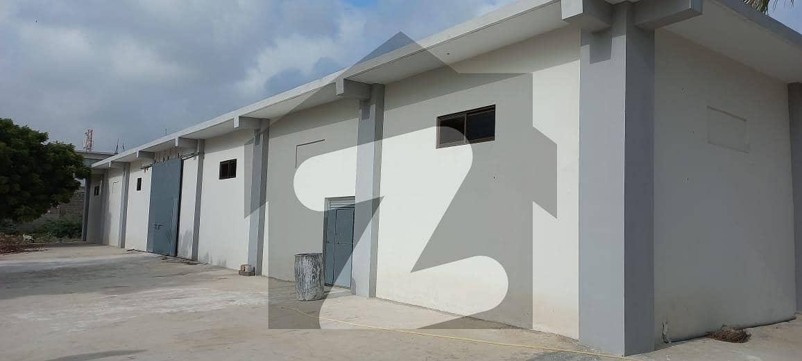 Wharehouse available for rent in korangi industrial.