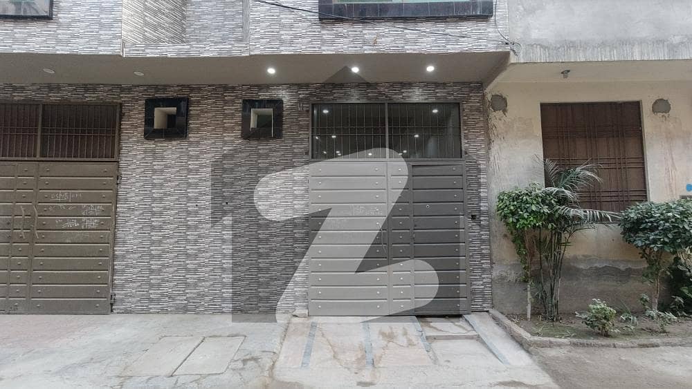 Lahore Medical Housing Scheme Phase 1 House Sized 2.5 Marla Is Available