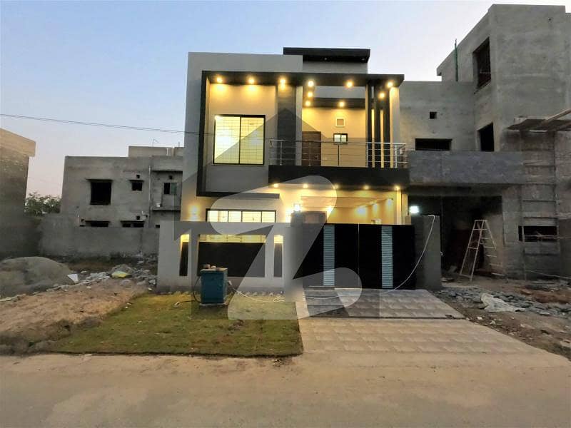 House Of 5 Marla For sale In Khayaban-e-Amin - Block L