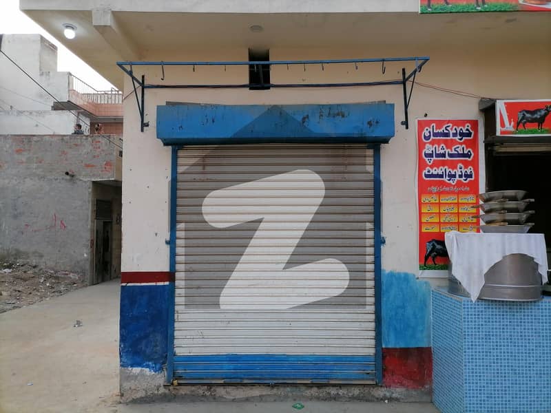 Shop Of 170 Square Feet In Aashiana Road Is Available