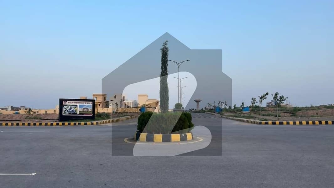 ڈی ایچ اے فیز 1 - سیکٹر ایف ڈی ایچ اے فیز 1 ڈی ایچ اے ڈیفینس پشاور میں 5 مرلہ رہائشی پلاٹ 60 لاکھ میں برائے فروخت۔