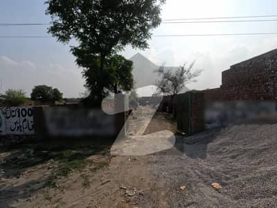 2 Kanal Commercial Plot 4 Side Wall