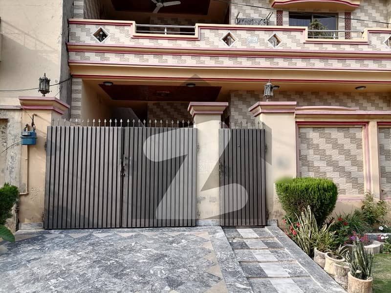 Spacious 10 Marla House Available For sale In Marghzar Officers Colony - Block C