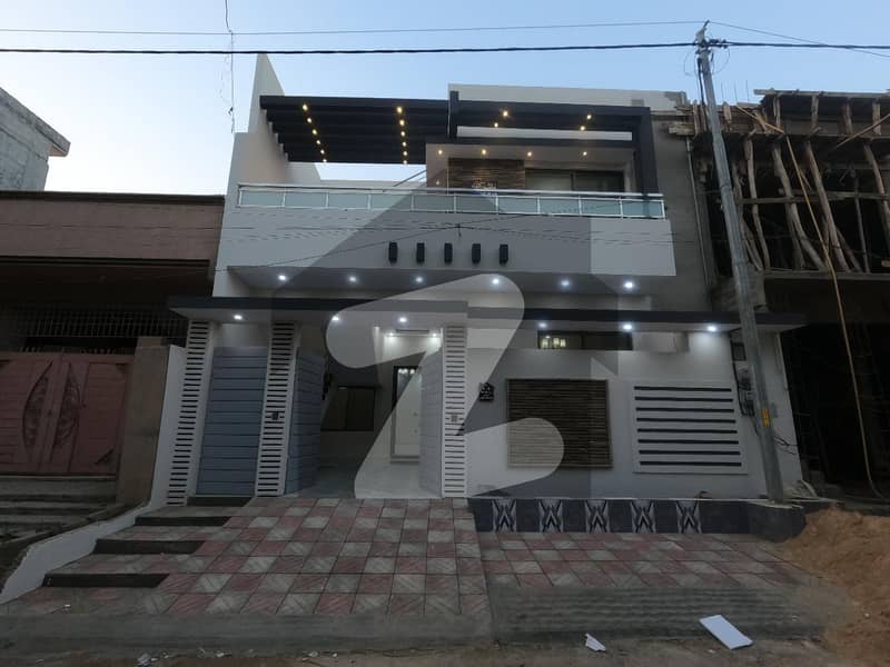 گلشن-اے-کنیز فاطمہ - بلاک 2 گلشنِ کنیز فاطمہ,سکیم 33,کراچی میں 6 کمروں کا 8 مرلہ مکان 4.15 کروڑ میں برائے فروخت۔