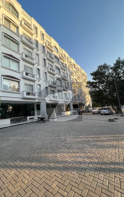 729 Square Feet Flat In Golf View Residencia - Phase 2 For Sale