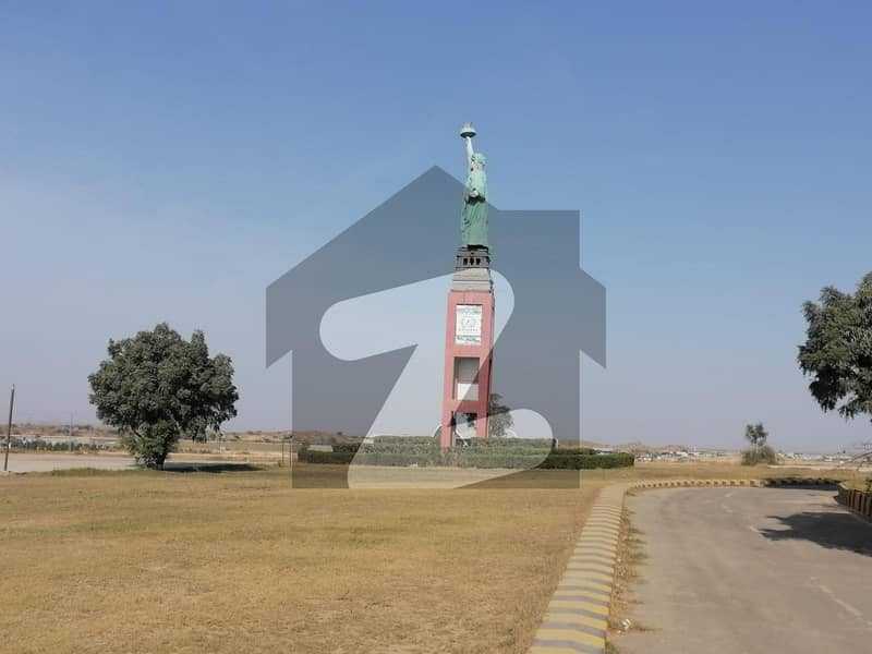 80 Square Yards Residential Plot In Central Seven Wonders City Phase 1 - Jinnah Block For sale