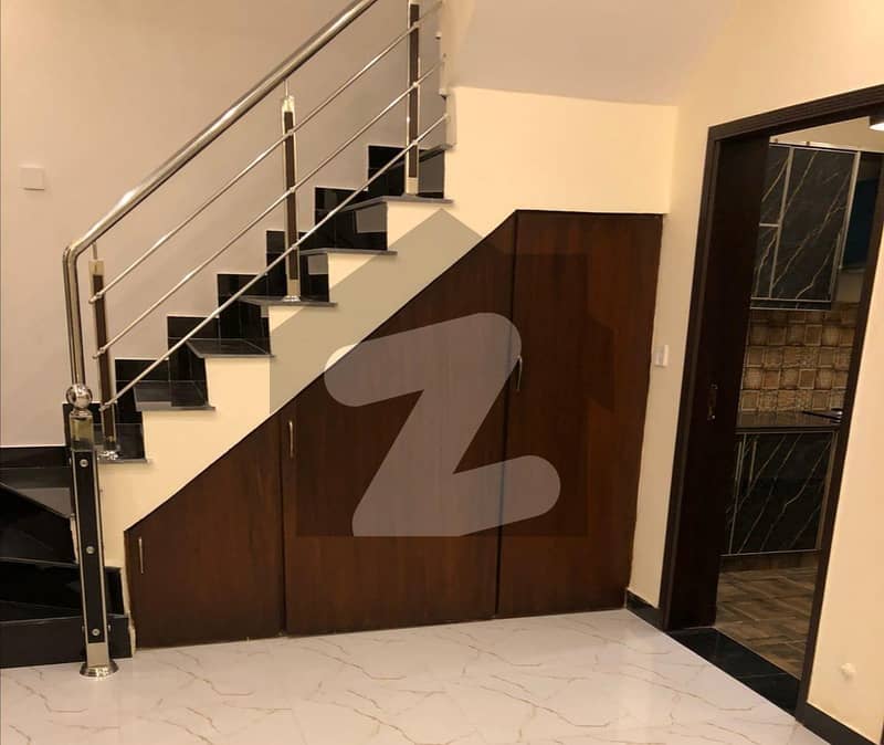 5 Marla Lower Portion Available For rent In Dream Avenue Lahore