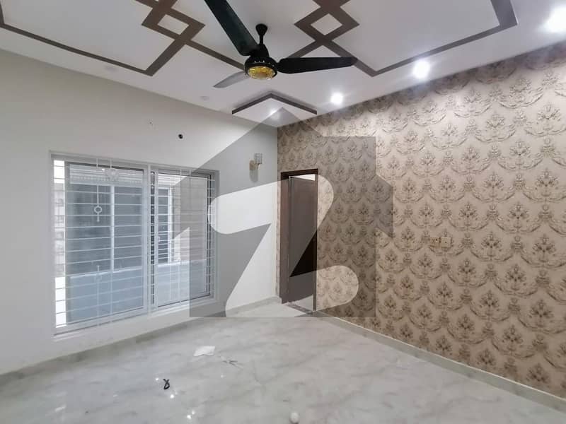 5 Marla Lower Portion Is Available For rent In Dream Avenue Lahore