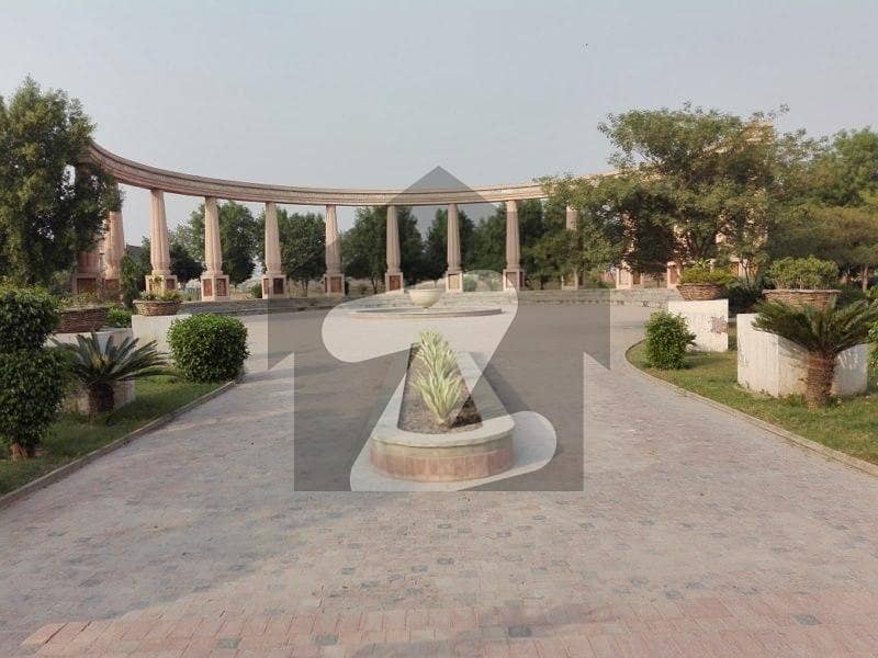 Stunning 5 Marla Residential Plot In Khayaban-e-Amin Available