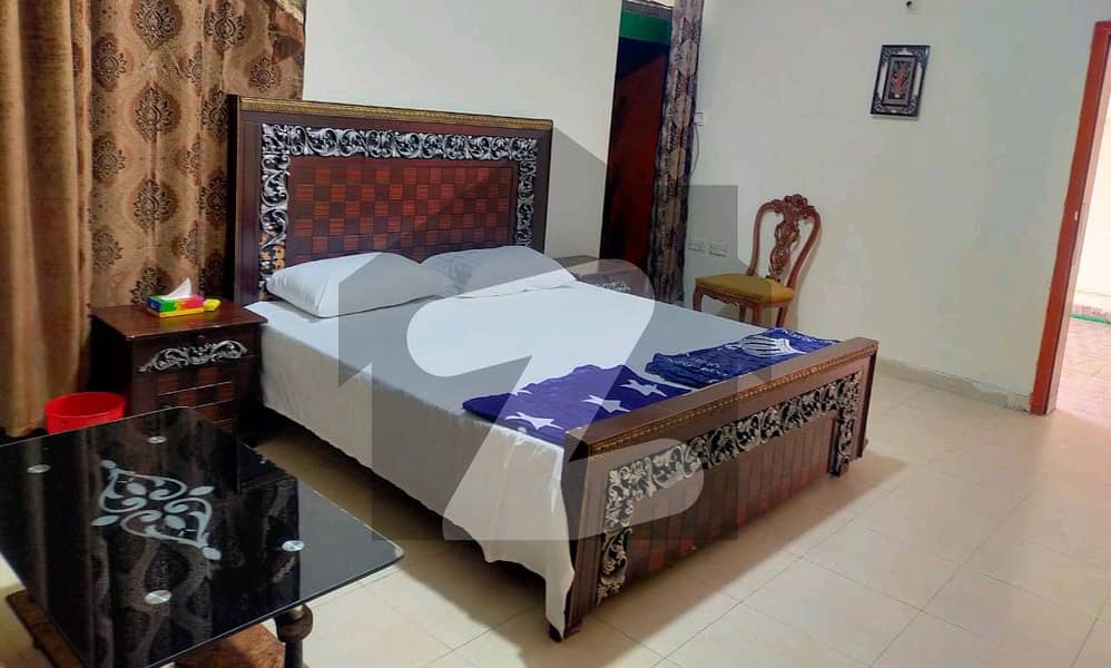 علامہ اقبال ٹاؤن لاہور میں 2 کمروں کا 10 مرلہ زیریں پورشن 60 ہزار میں کرایہ پر دستیاب ہے۔