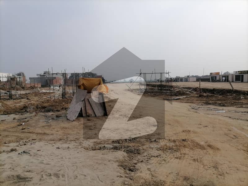 Industrial Land For Grabs In 90 Marla Daska Road