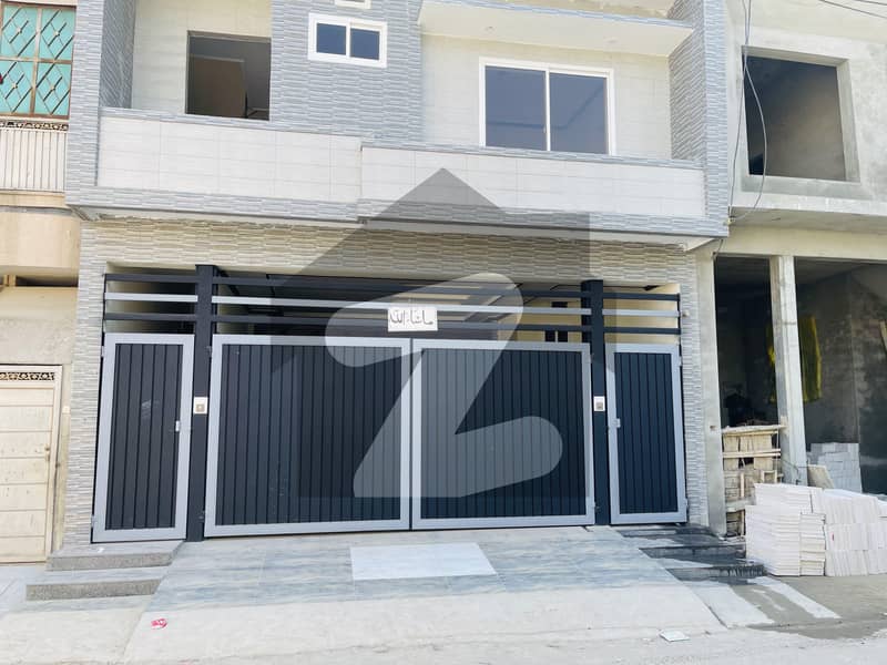 Hayatabad Phase 6 F8 Lower Portion For Rent 5 Rooms 5 Bedrooms 2 Car Parking