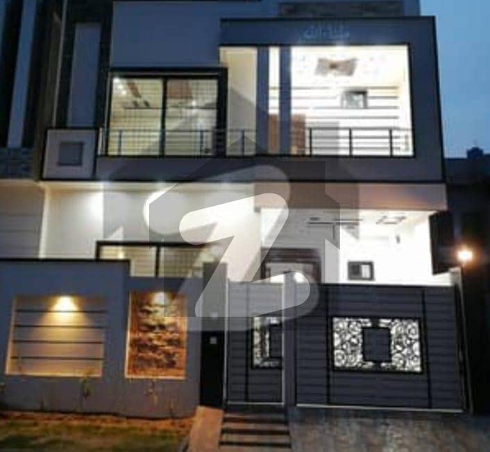 House For Rent ) Ideal Location Eden Valley Society Boundary Wall Canal