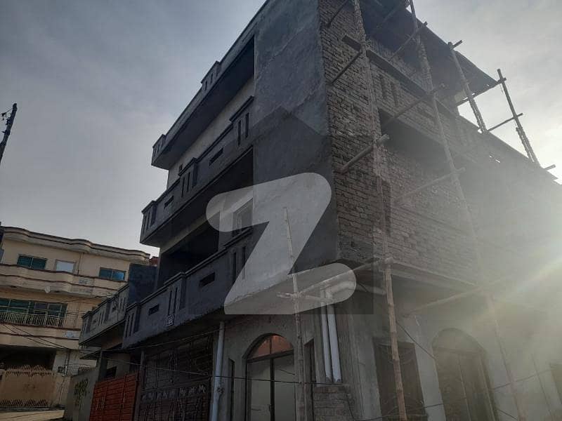 بینکرز کالونی راولپنڈی میں 7 کمروں کا 5 مرلہ مکان 1.5 کروڑ میں برائے فروخت۔