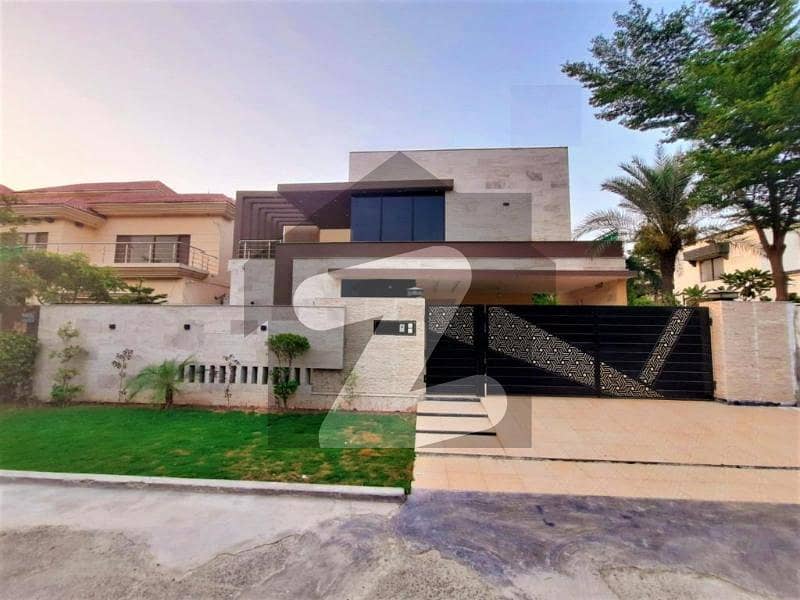 Kanal 6 Months Used House Only For Sale Kanal 6 Months Used House Only For Sale
