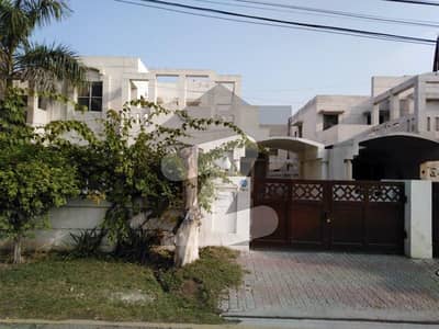 12 Marla House For sale In Eden Avenue Lahore In Only Rs. 35,000,000