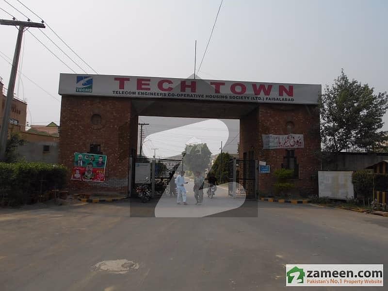 4 Marla Plot Available For Sale In Tech Town Satyana Road Faisalabad