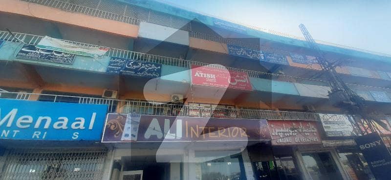 مری روڈ راولپنڈی میں 1 مرلہ دکان 25.0 لاکھ میں برائے فروخت۔