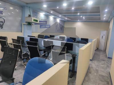 ایئر پورٹ روڈ راولپنڈی میں 14 مرلہ دفتر 2.5 لاکھ میں کرایہ پر دستیاب ہے۔