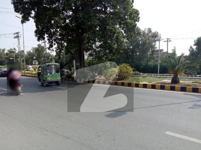 2 Kanal Main Khayaban E Jinnah Road 150 Feet Road Semi Commercial Plot For Sale