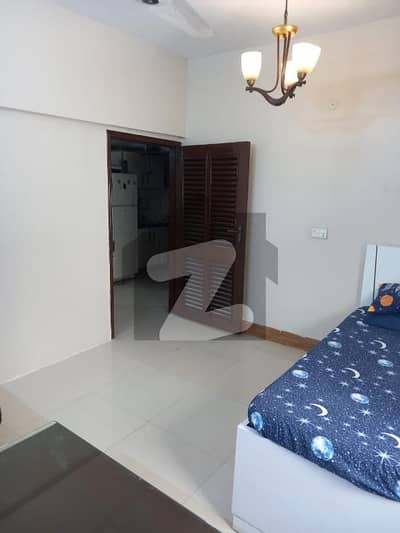 2 Bedrooms Portion For Sale In Near United King Bakery Alamgir Road Karachi