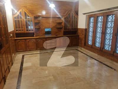 F-10 Double Storey House 5 Beds Tiles Flooring Neat Baths And Kitchen