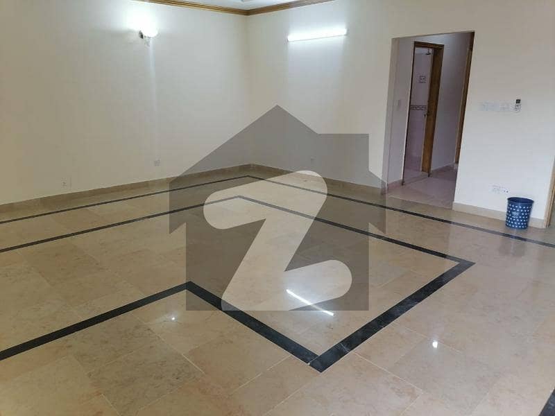 F10 Triple Storey House With Basement 6 Beds Tile Floor Rs 6 Lacs