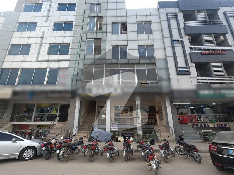 Gorgeous Prime Location 1332 Square Feet Office For sale Available In Hub Commercial